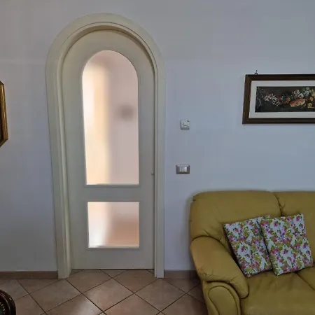 Casa Elsa Apartment *